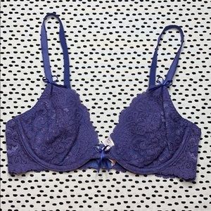 Victoria’s Secret Unlined 34B Bra